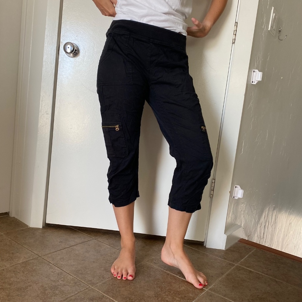 Black capris with zips and elastic waistband